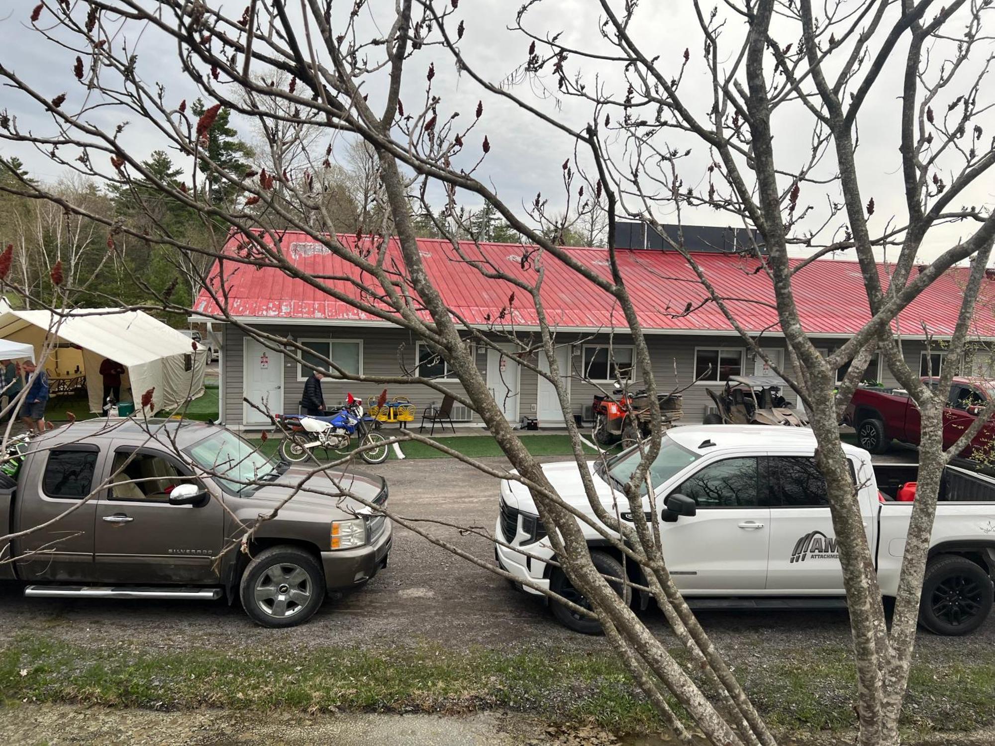 Calabogie Motor Inn Exterior photo